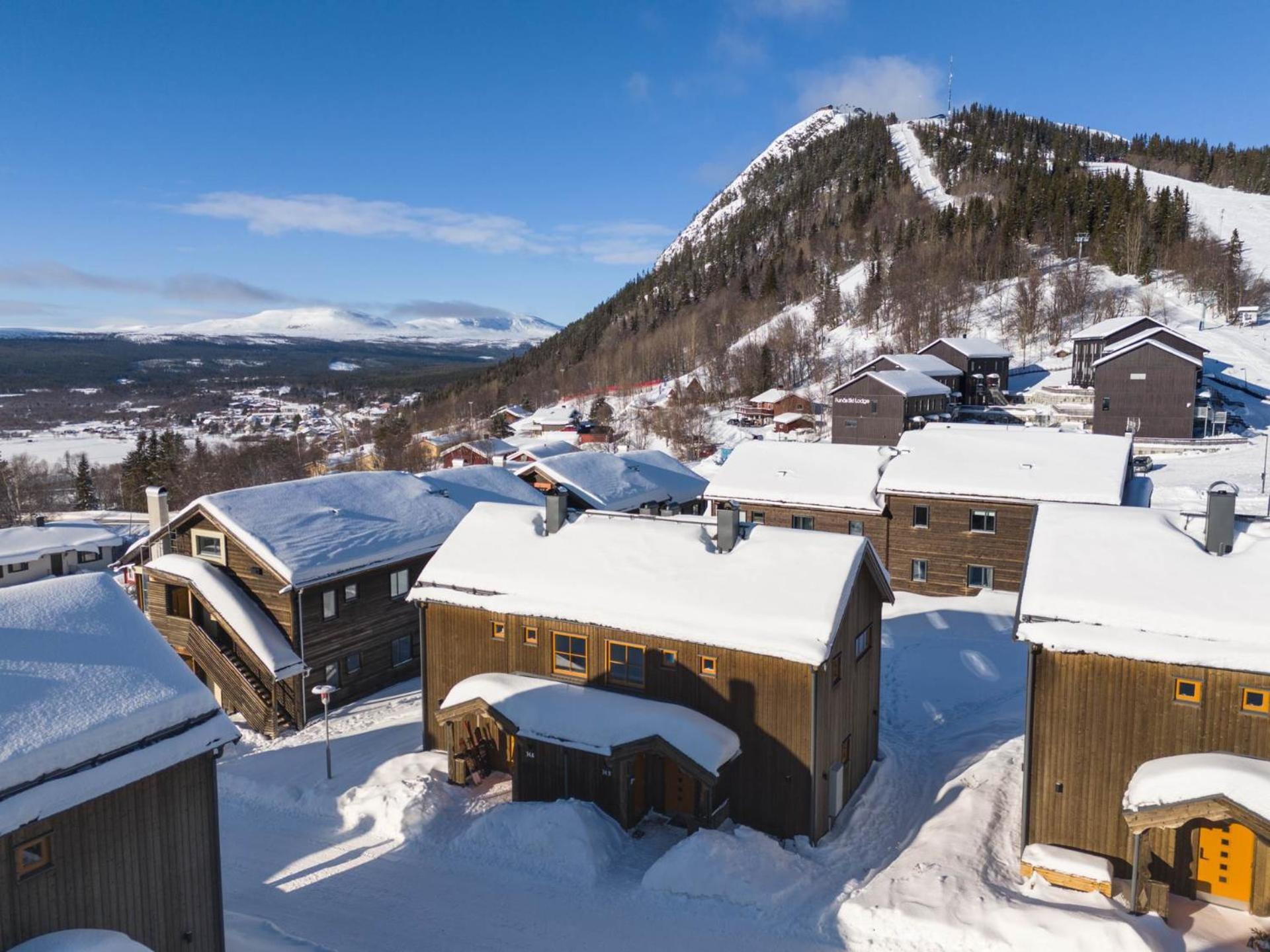 Funaesdalsporten Funaesdalen Buitenkant foto